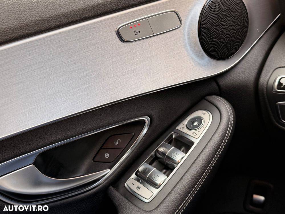 Mercedes-benz C — fotografia 12