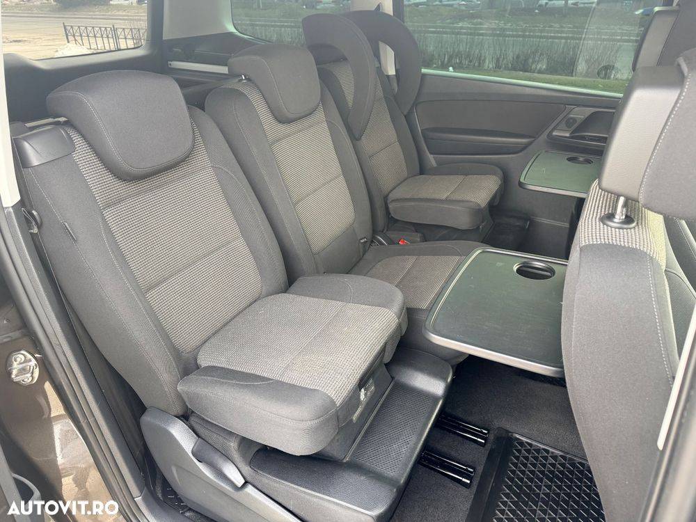 Volkswagen Sharan — fotografia 10