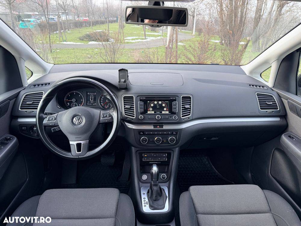 Volkswagen Sharan — fotografia 4
