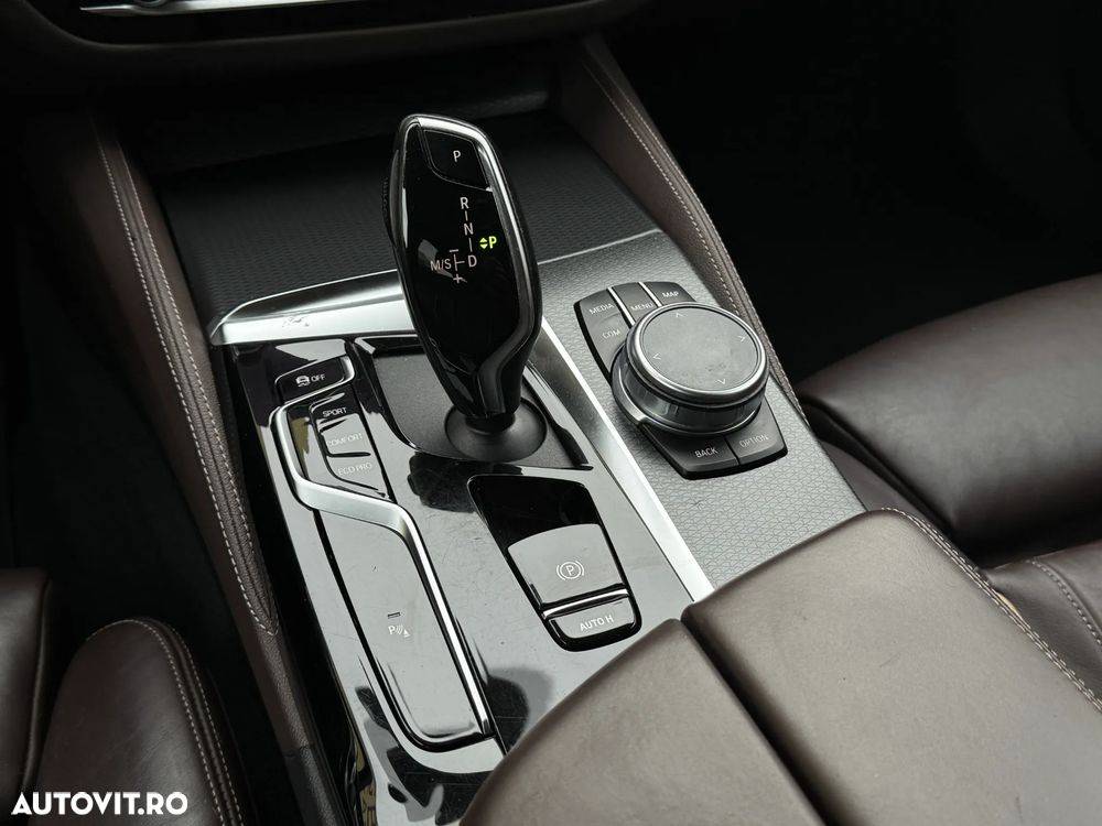 Bmw Seria 5 — fotografia 12