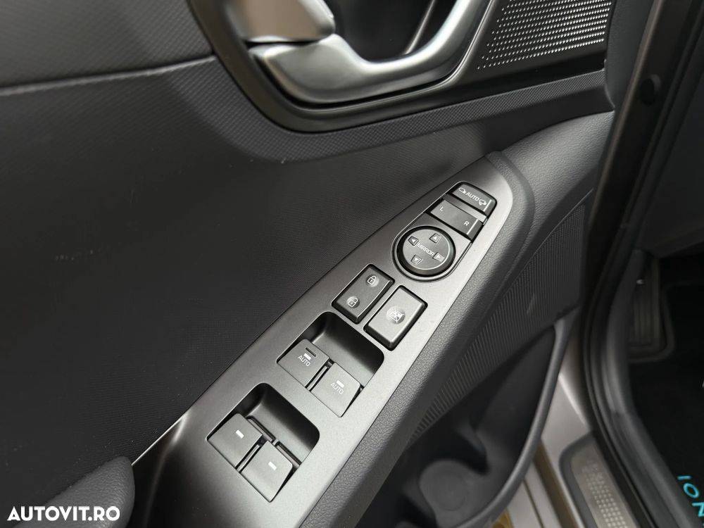Hyundai IONIQ — fotografia 19