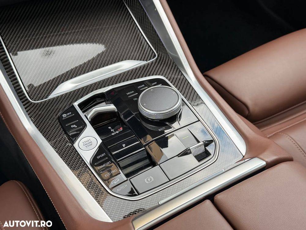 Bmw X6 — fotografia 16