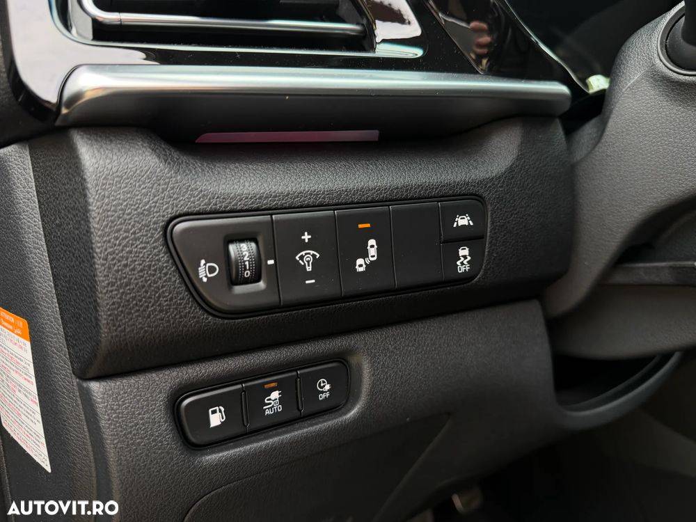 Kia Niro — fotografia 12