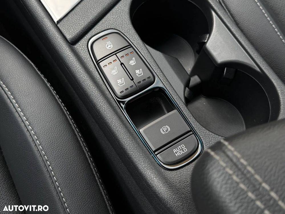 Kia Niro — fotografia 17